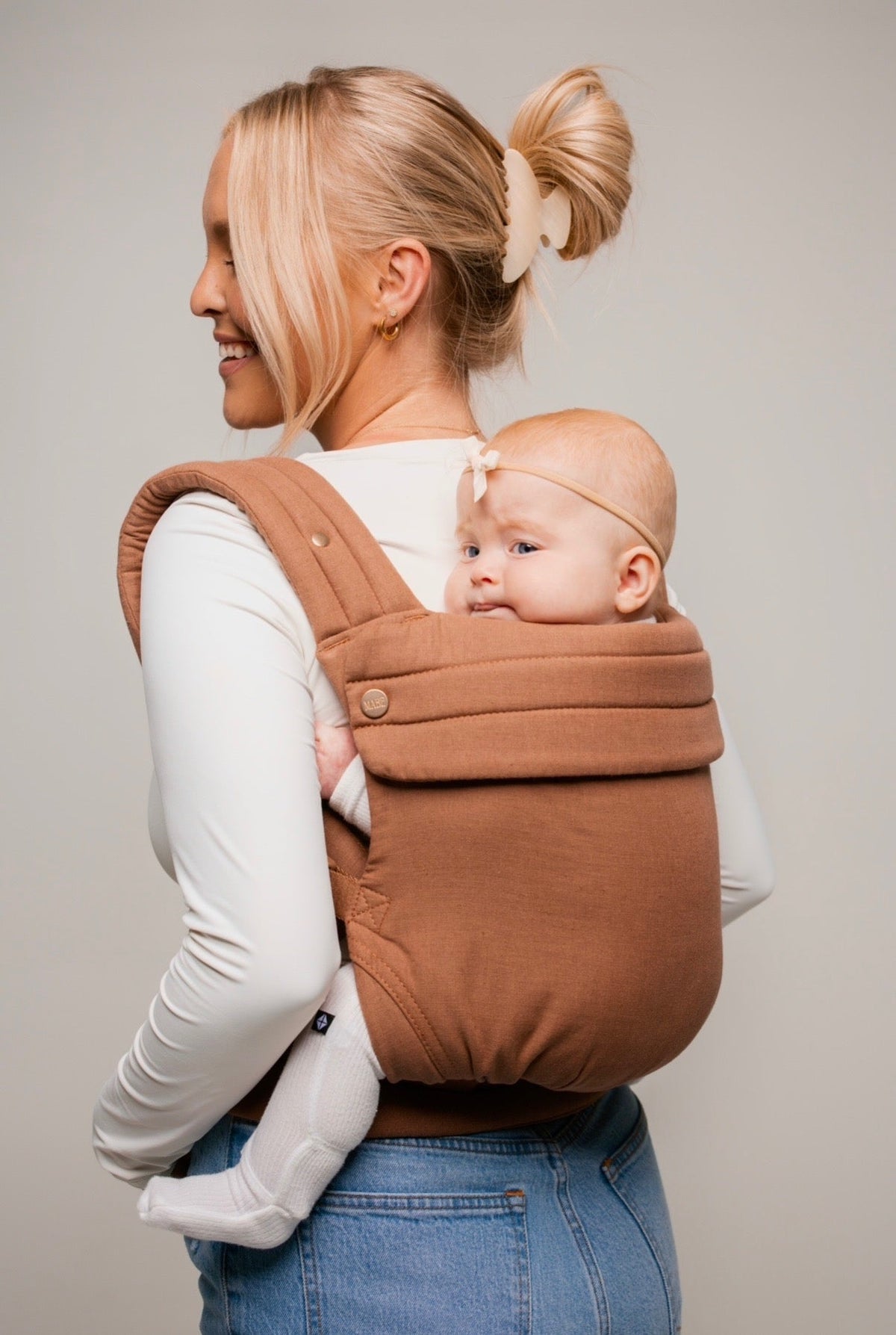 The Monarch Baby Carrier - Mocha