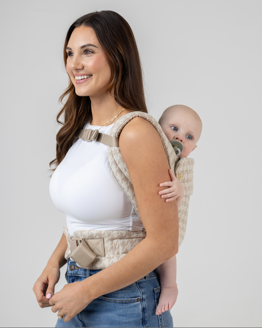 The Monarch Carrier Chest Clip - Ivory